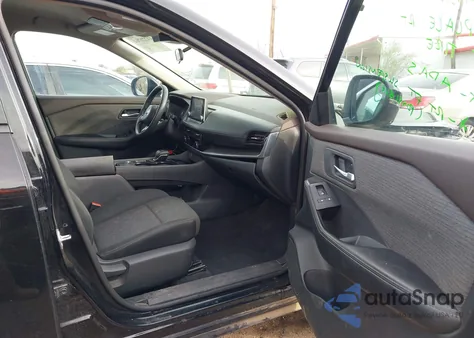 2021 Nissan Rogue Sv Fwd z USA, uszkodzony, nr VIN 5N1AT3BA1MC732396